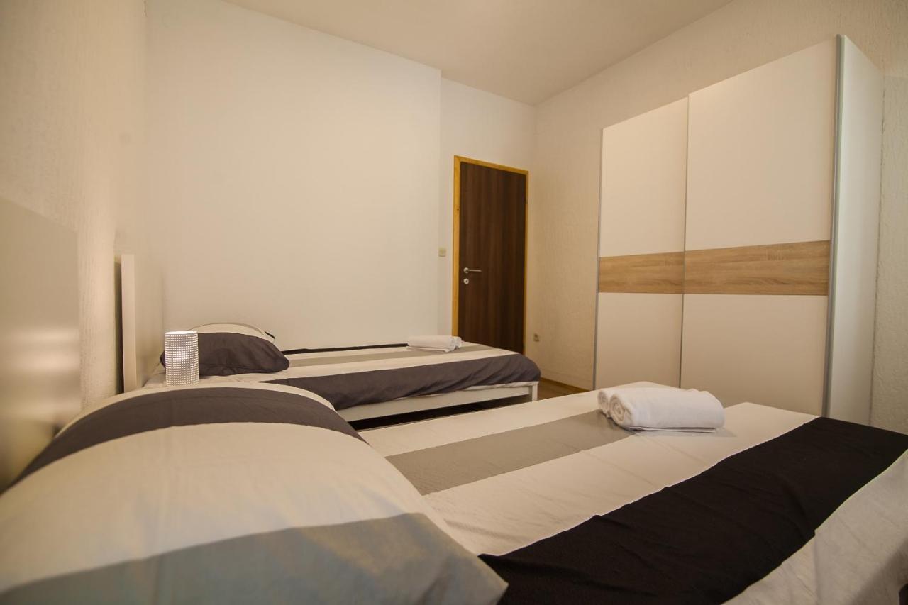 Domus Apartments Бол Экстерьер фото