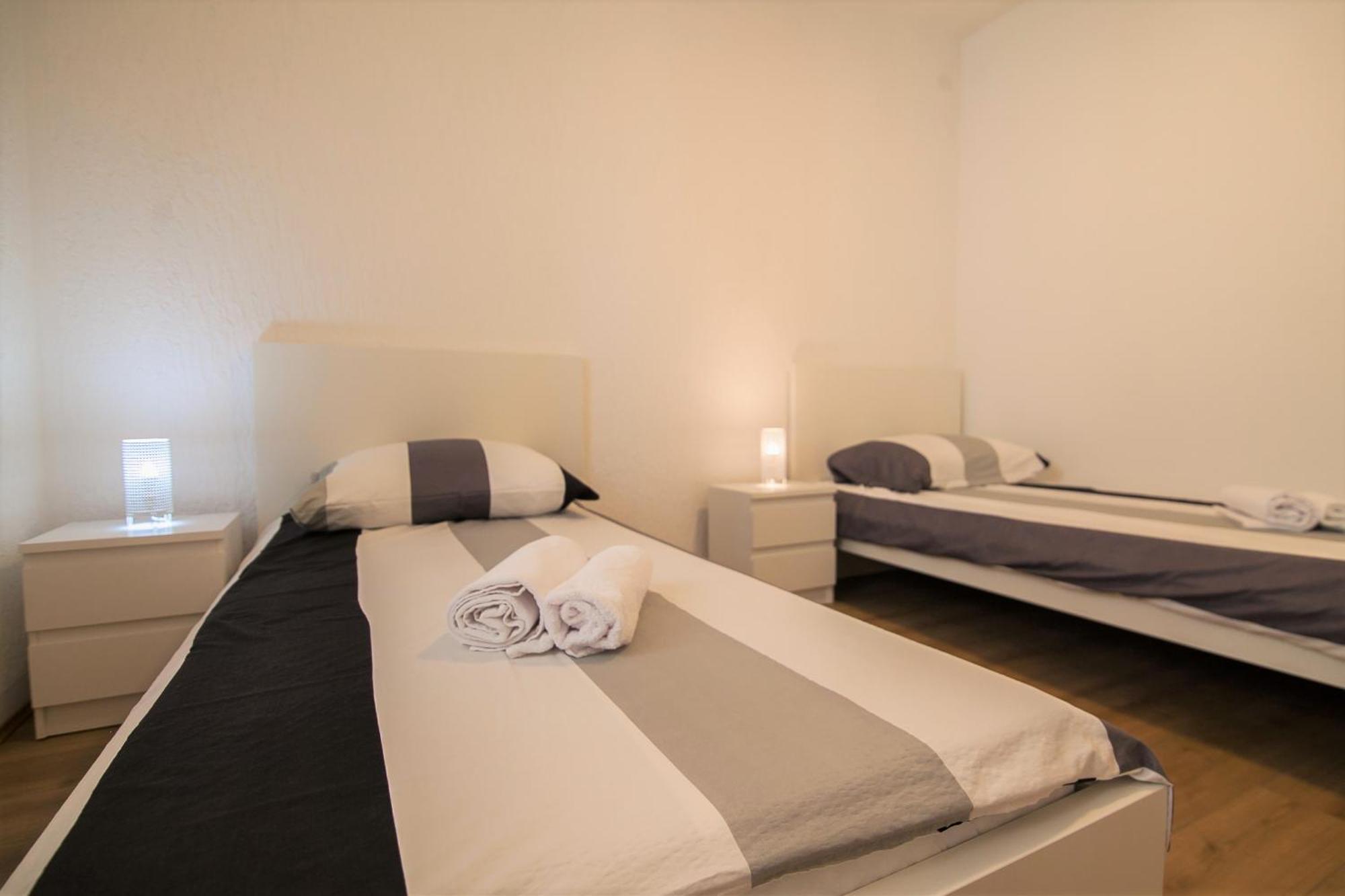 Domus Apartments Бол Экстерьер фото